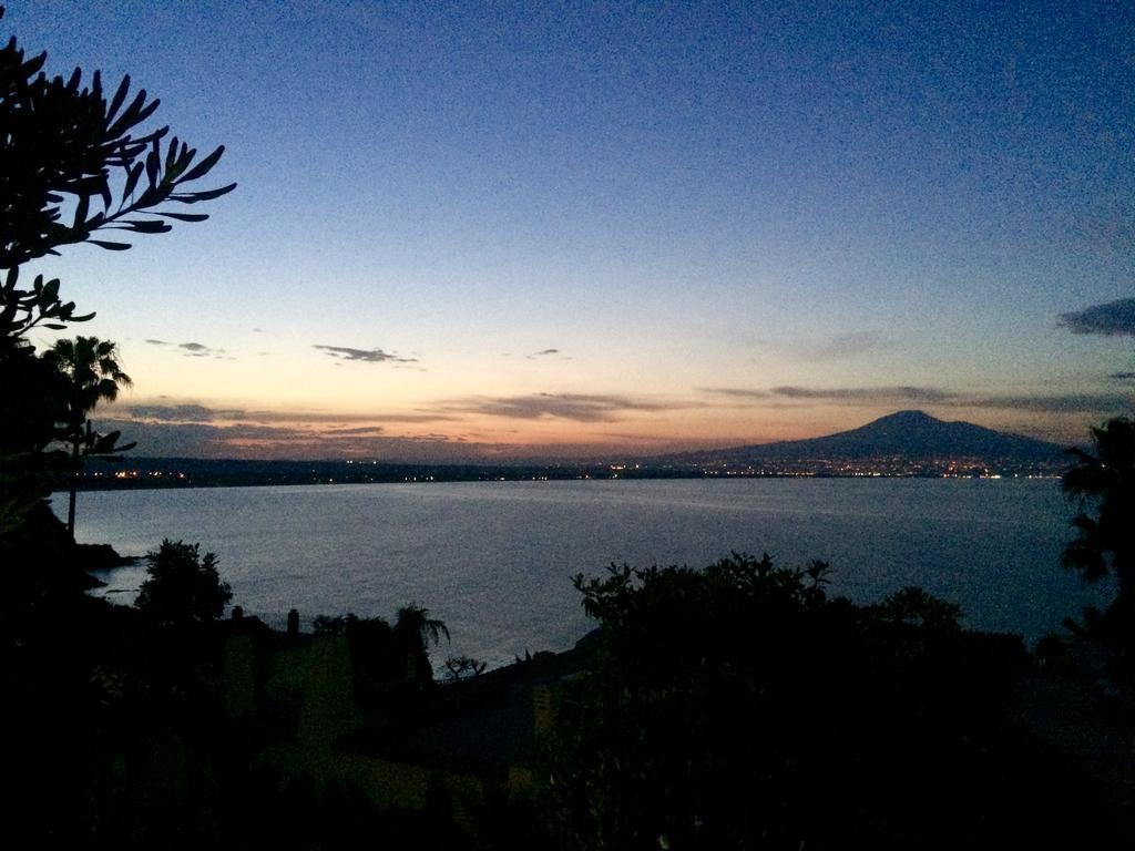 Villa Baia Del Riccio Agnone Bagni Bagian luar foto