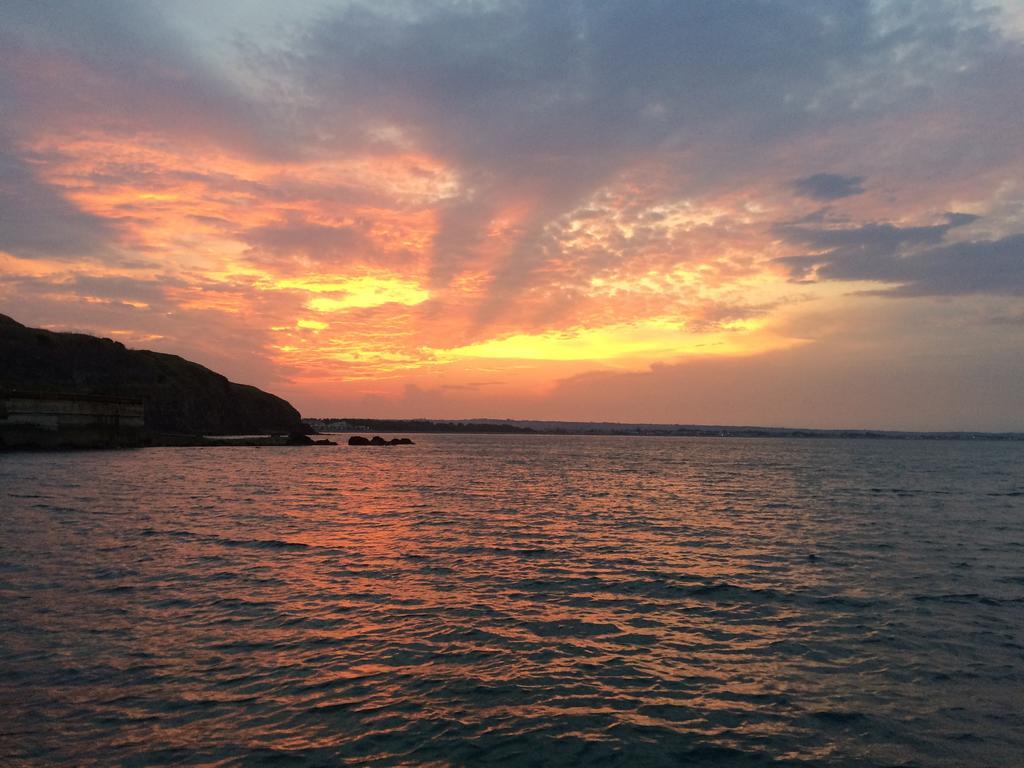 Villa Baia Del Riccio Agnone Bagni Bagian luar foto